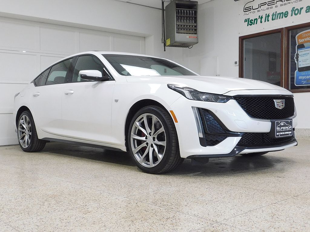 2022 Cadillac CT5 Sport