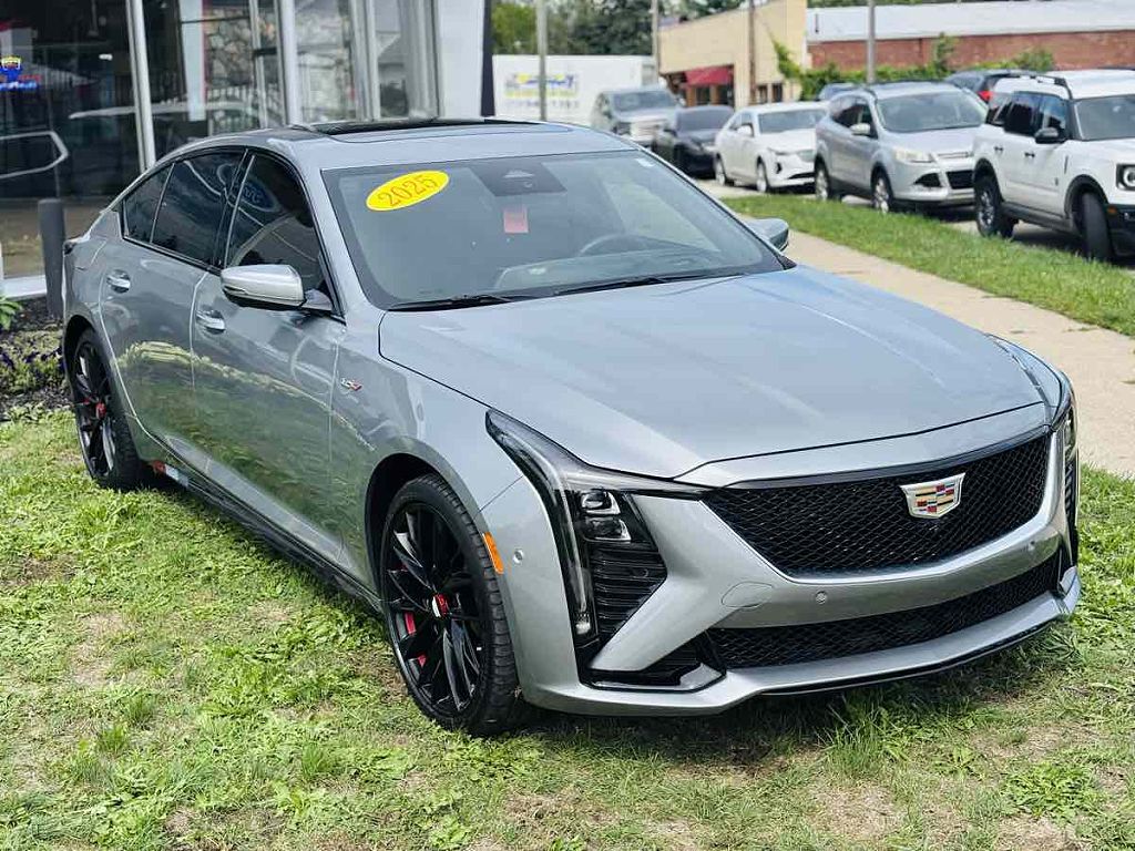 2025 Cadillac CT5-V V