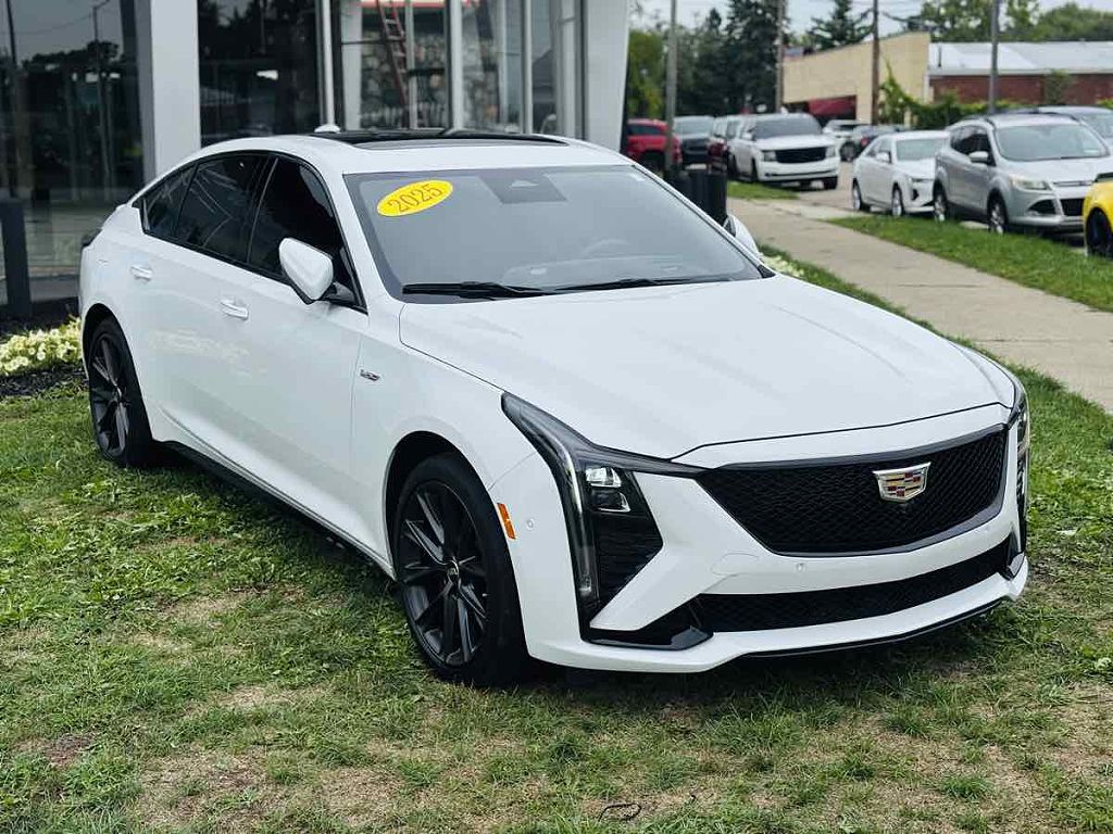 2025 Cadillac CT5-V V