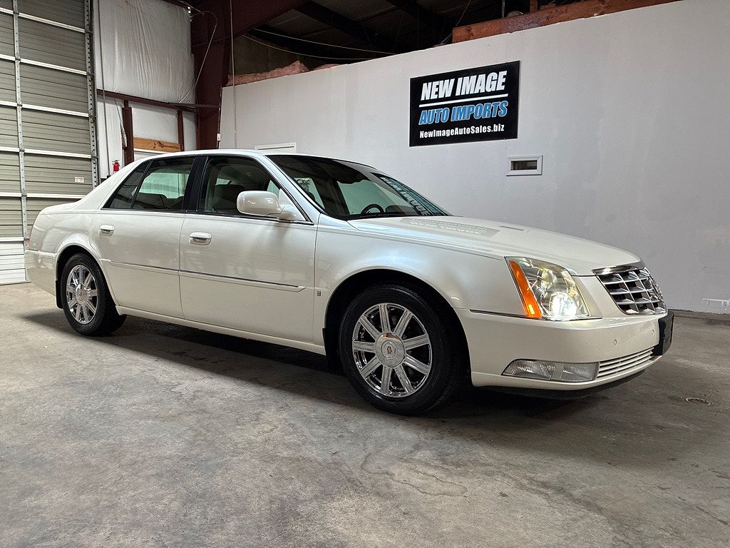 2008 Cadillac DTS Luxury III