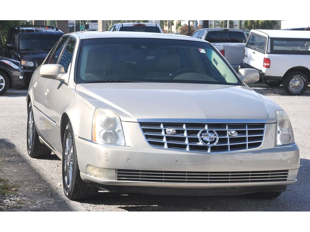 2008 Cadillac DTS Luxury III