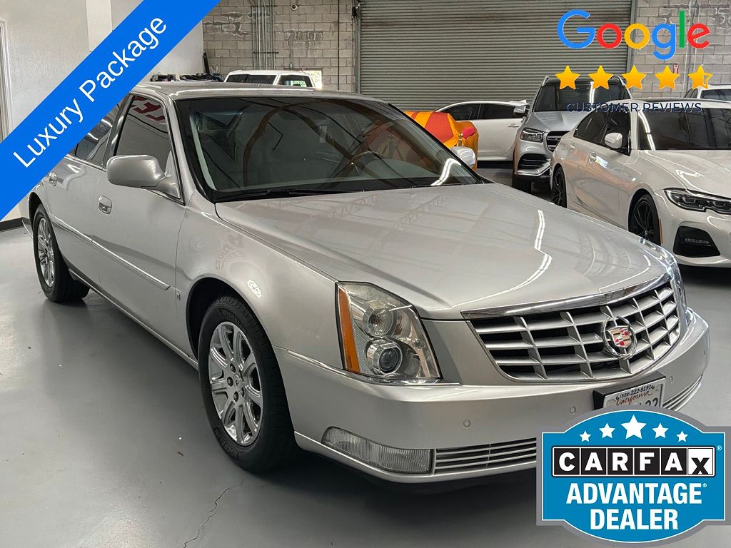 2009 Cadillac DTS Luxury 6-Passenger