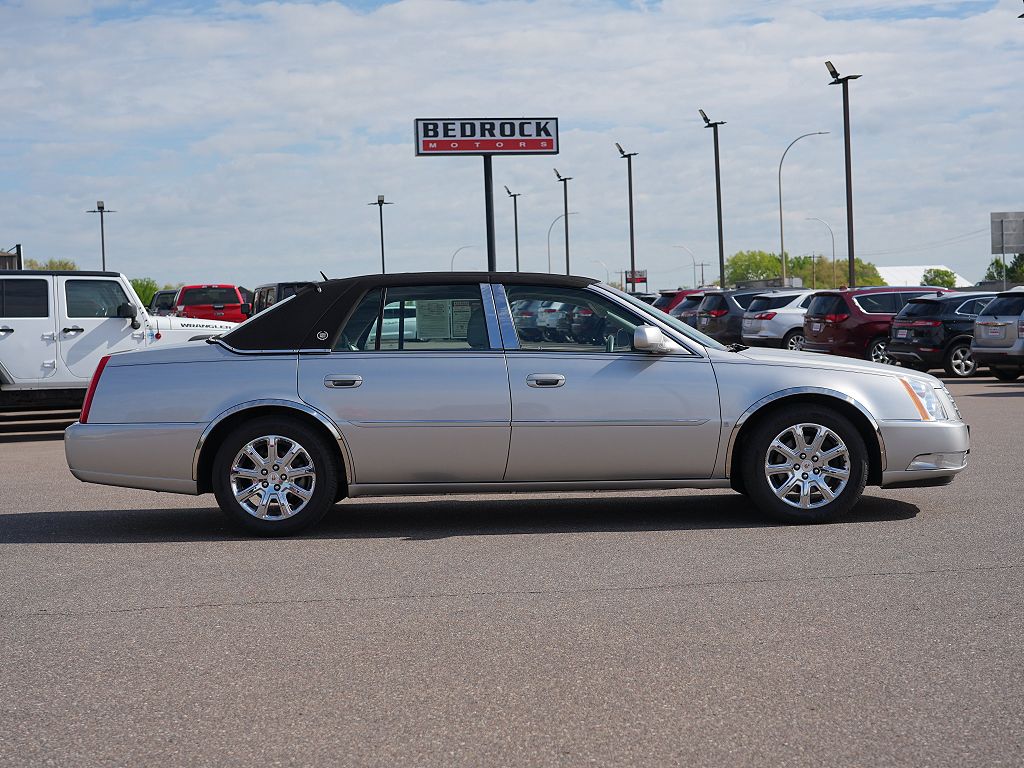 2008 Cadillac DTS