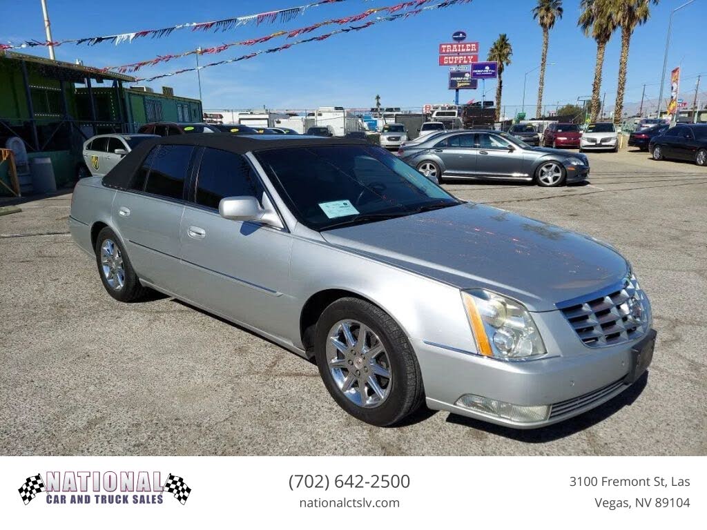 2010 Cadillac DTS Luxury