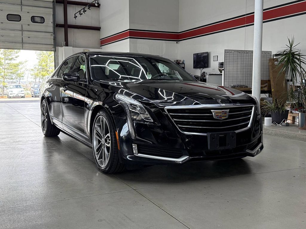 2018 Cadillac CT6 Luxury