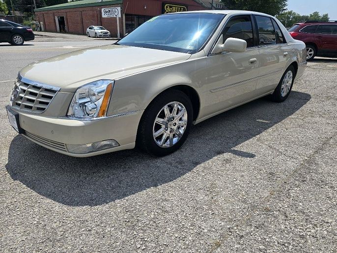 2011 Cadillac DTS Premium