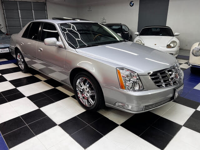 2011 Cadillac DTS Platinum
