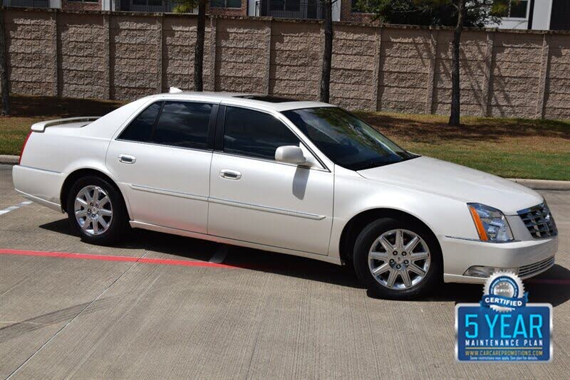 2011 Cadillac DTS Platinum