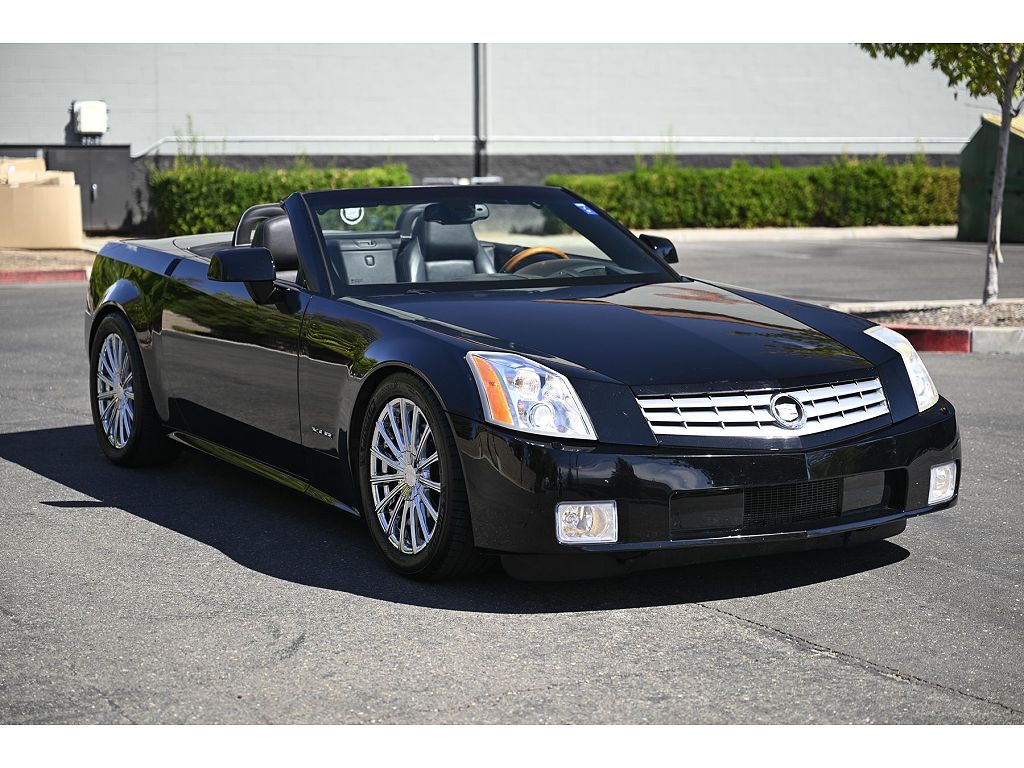 2005 Cadillac XLR