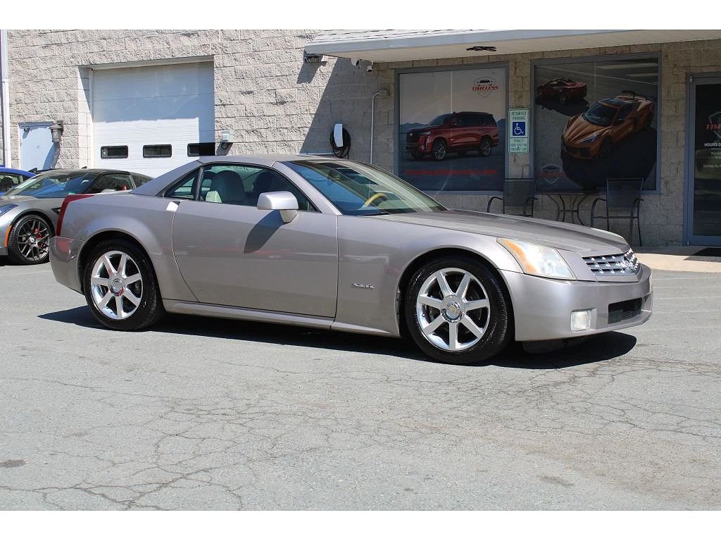 2005 Cadillac XLR