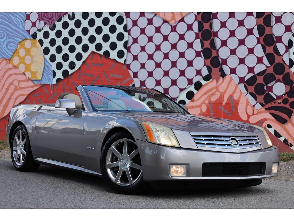 2005 Cadillac XLR