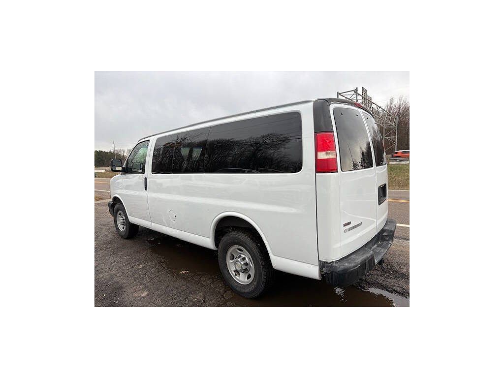 2010 Chevrolet Express LS 3500
