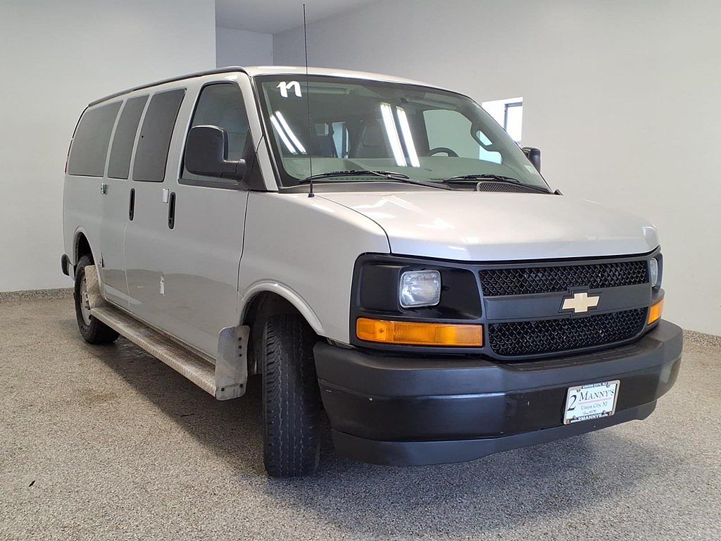 2017 Chevrolet Express LS 3500