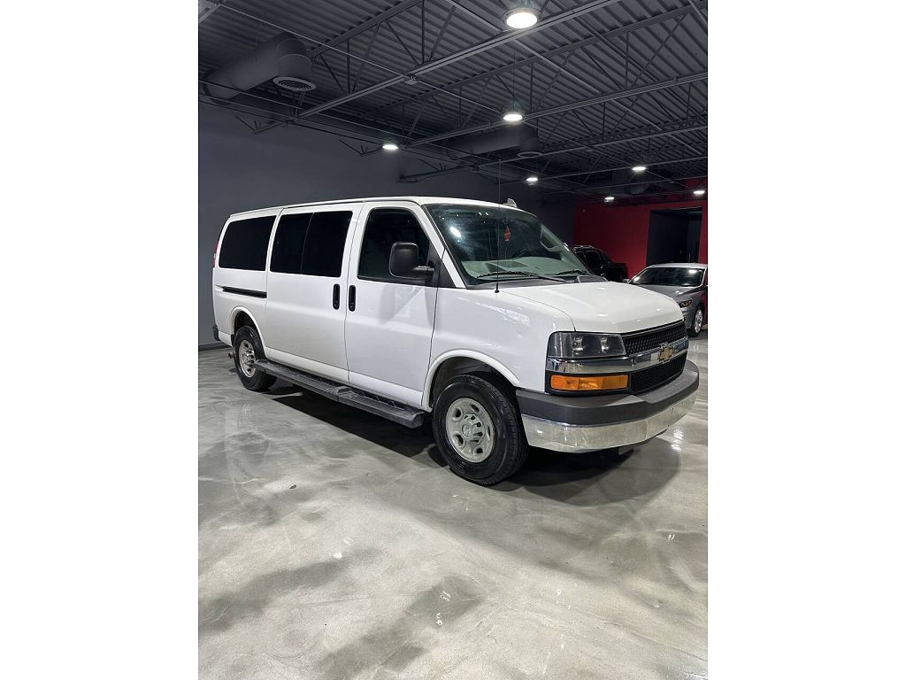 2016 Chevrolet Express LT 3500