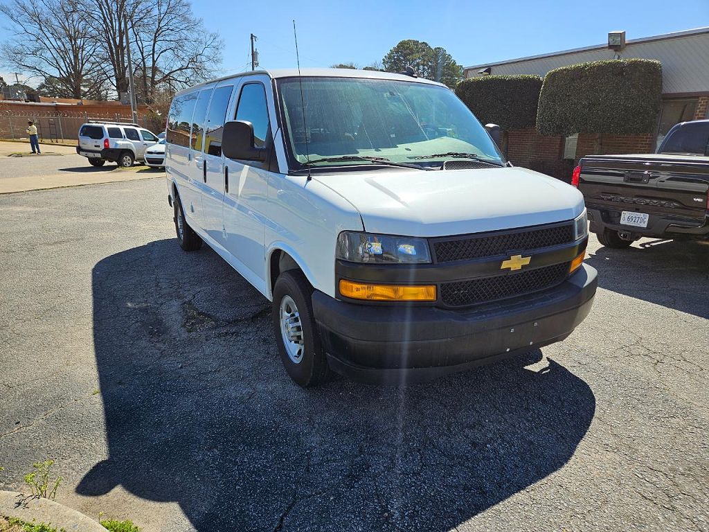 2024 Chevrolet Express LS 3500