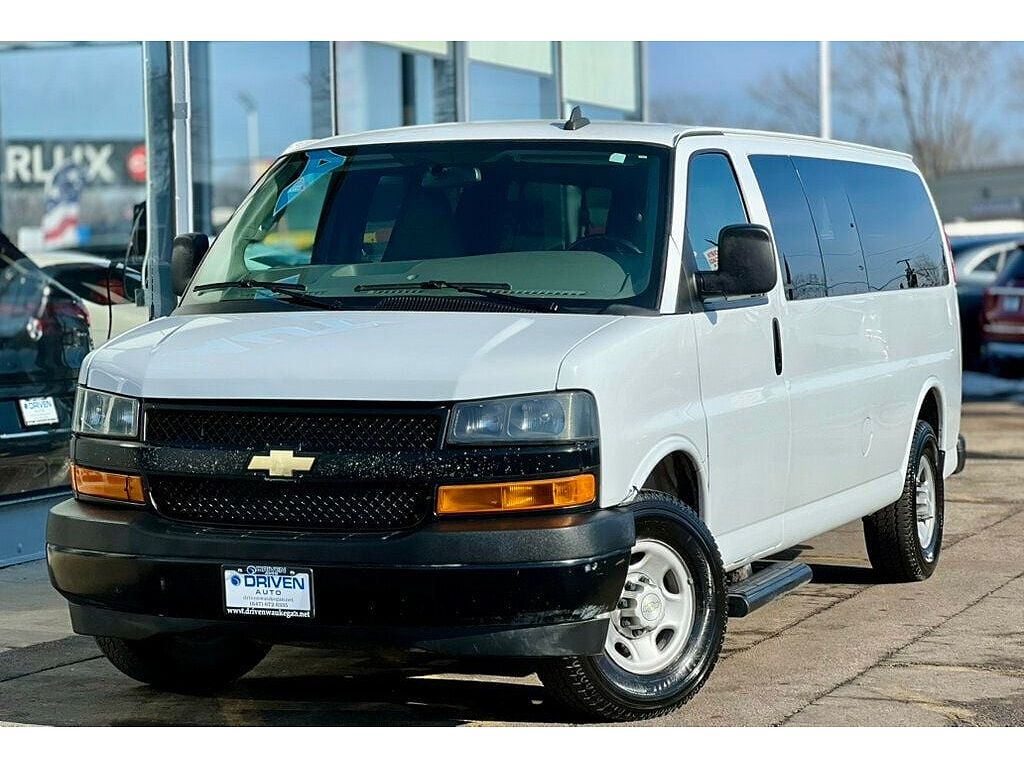 2023 Chevrolet Express LS 3500