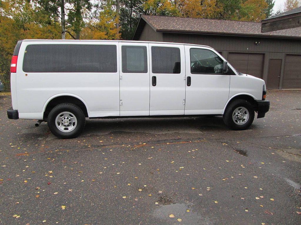 2020 Chevrolet Express LS 3500