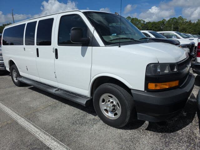 2022 Chevrolet Express LS 3500