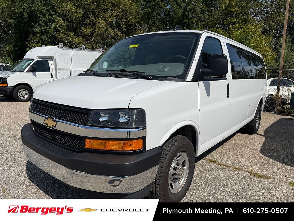 2024 Chevrolet Express LT 3500
