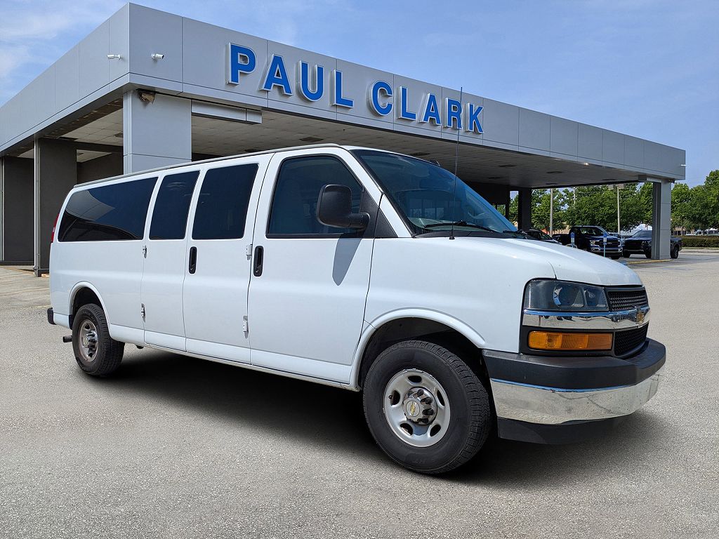 2024 Chevrolet Express LT 3500