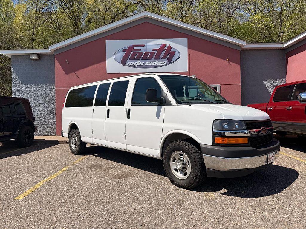 2017 Chevrolet Express LT 3500