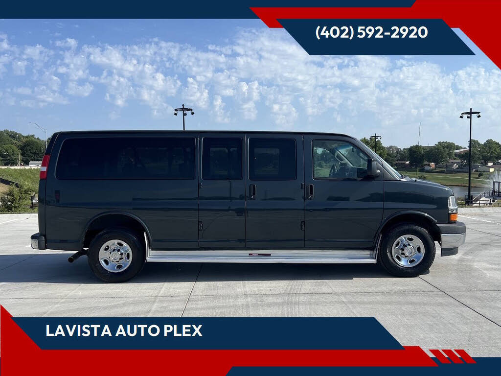 2017 Chevrolet Express LT 3500