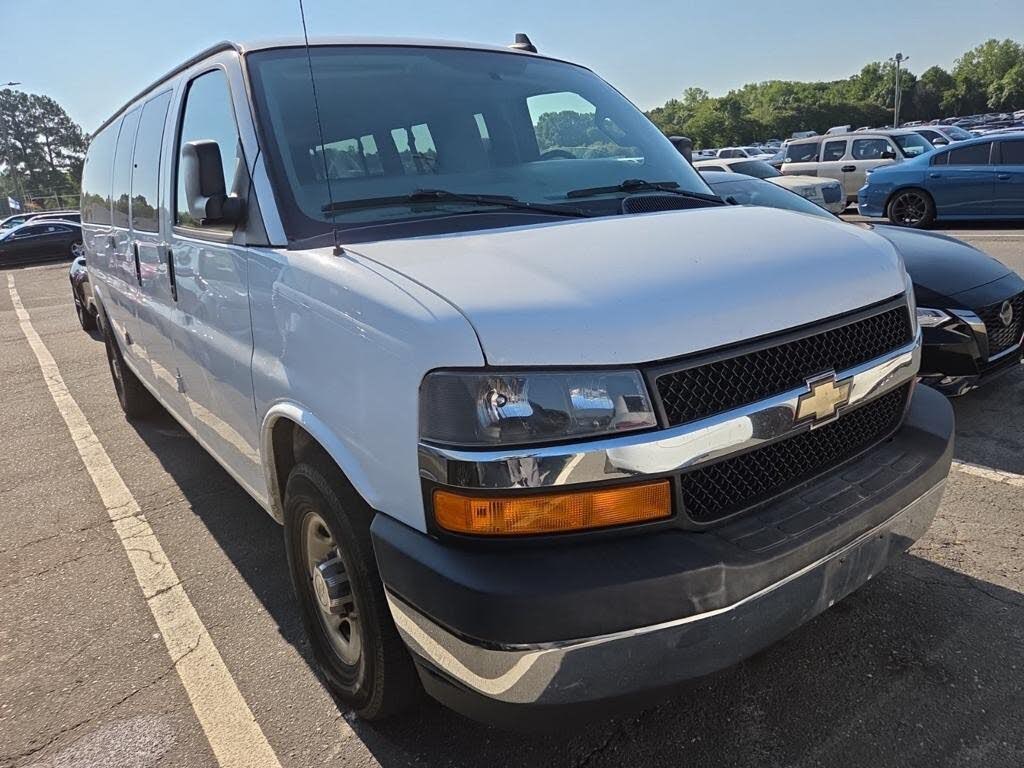 2017 Chevrolet Express LT 3500
