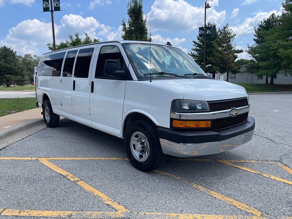 2017 Chevrolet Express LT 3500