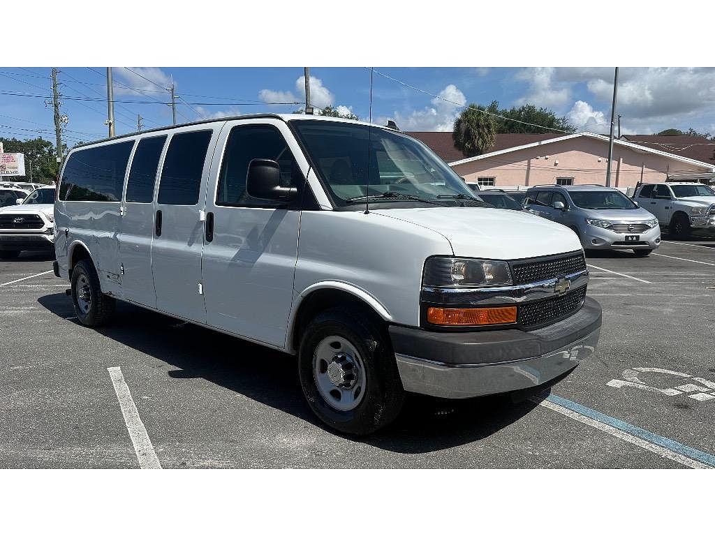 2016 Chevrolet Express LT 3500