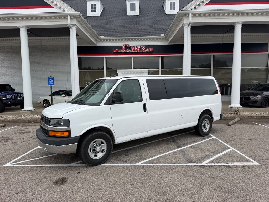2017 Chevrolet Express LT 3500