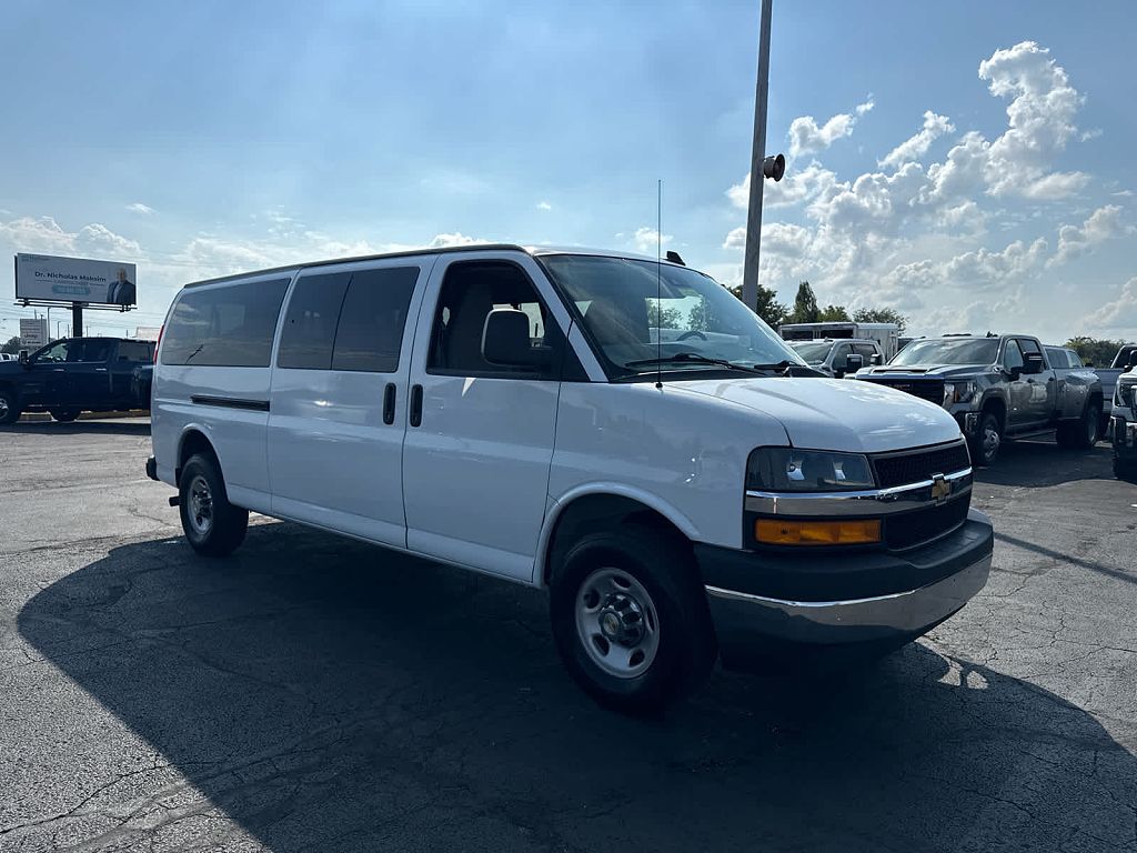 2024 Chevrolet Express LT 3500