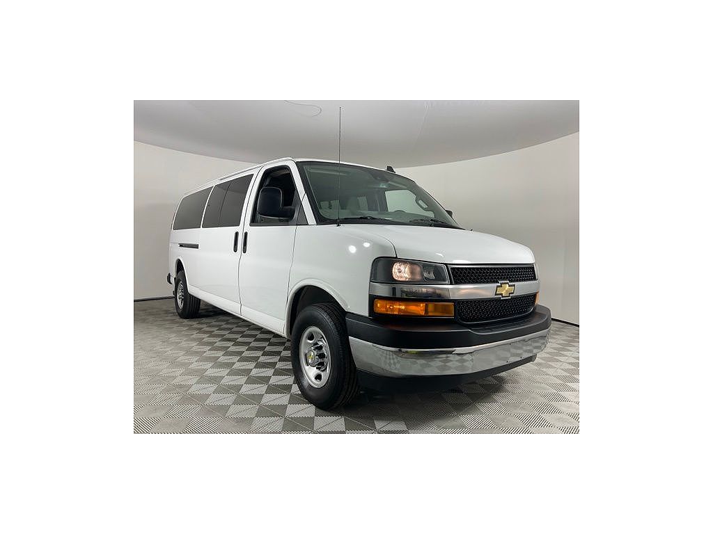 2024 Chevrolet Express LT 3500