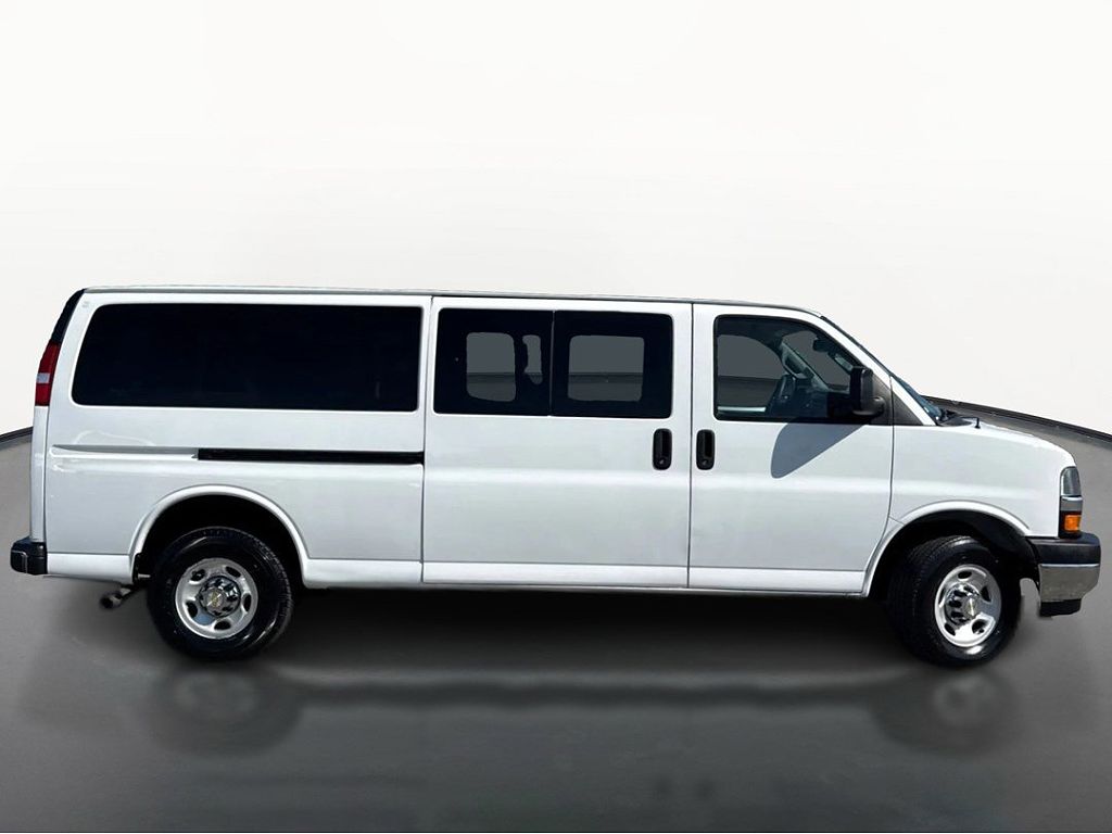 2024 Chevrolet Express LT 3500