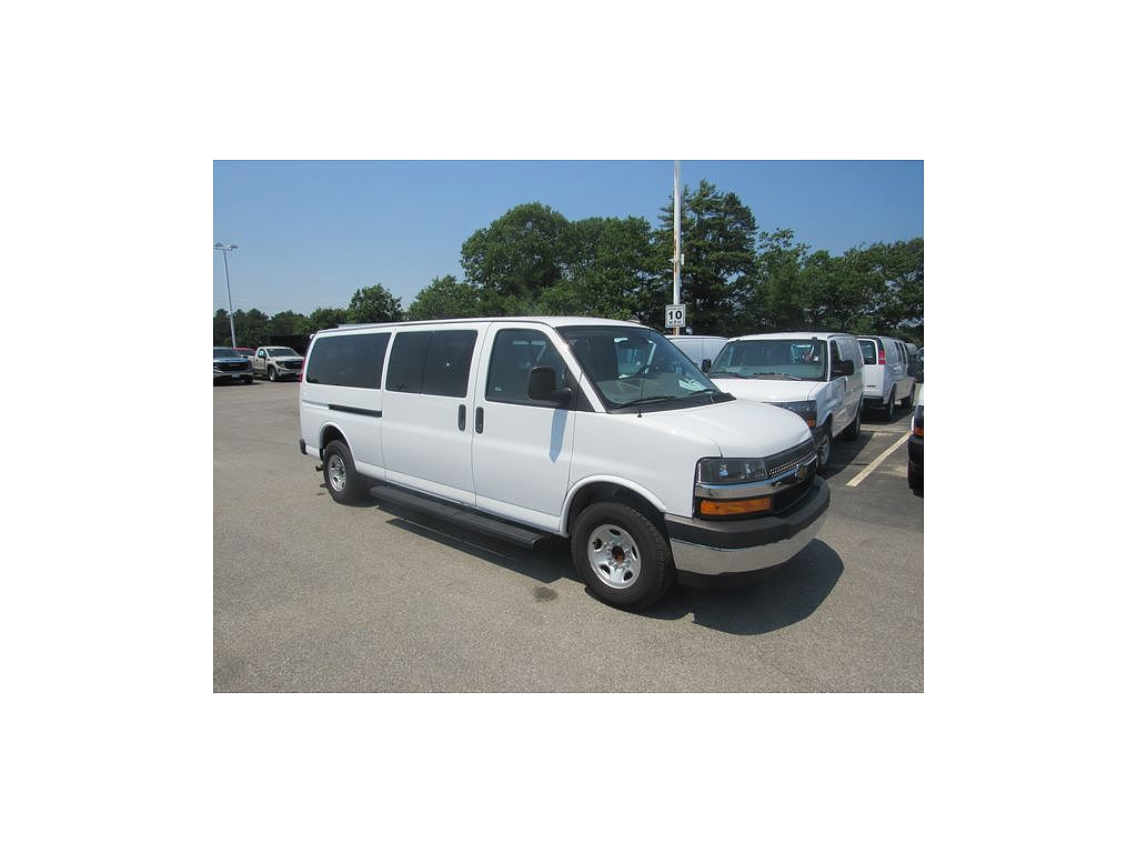 2023 Chevrolet Express LT 3500