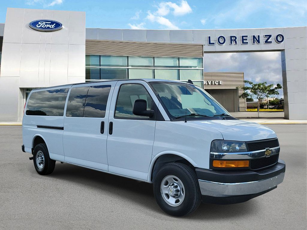 2023 Chevrolet Express LT 3500