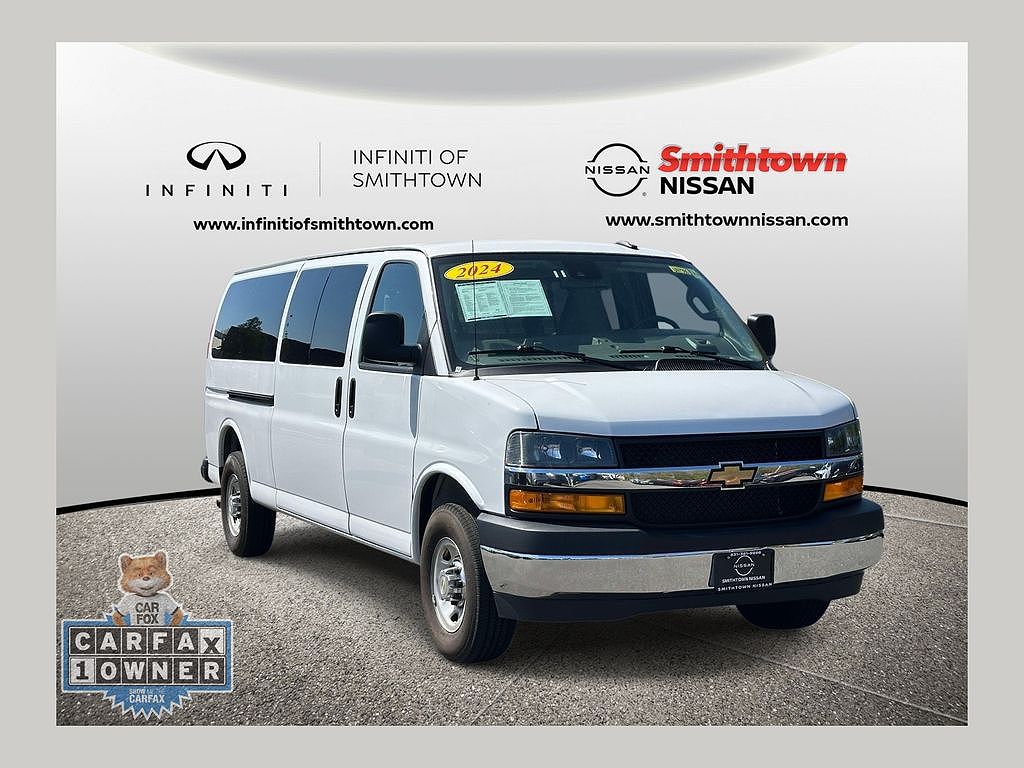 2024 Chevrolet Express LT 3500