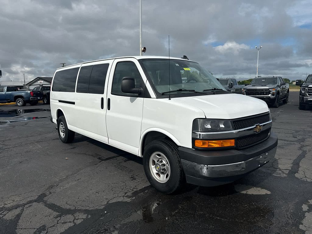 2024 Chevrolet Express LT 3500