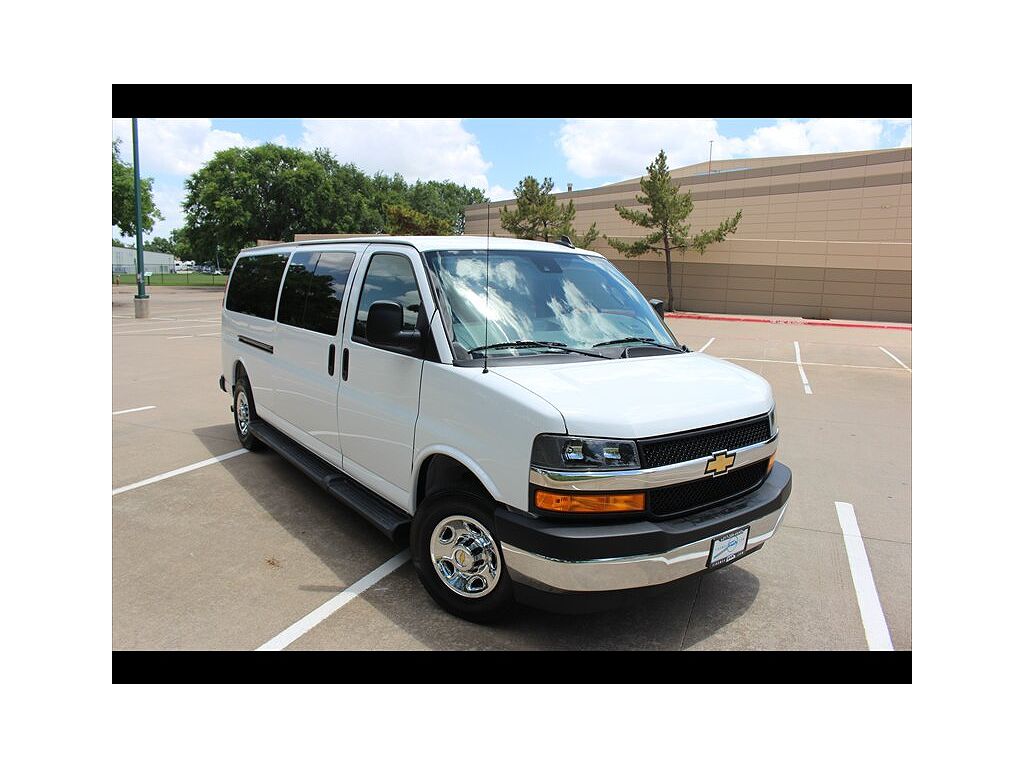 2024 Chevrolet Express LT 3500