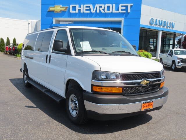 2025 Chevrolet Express LT 3500