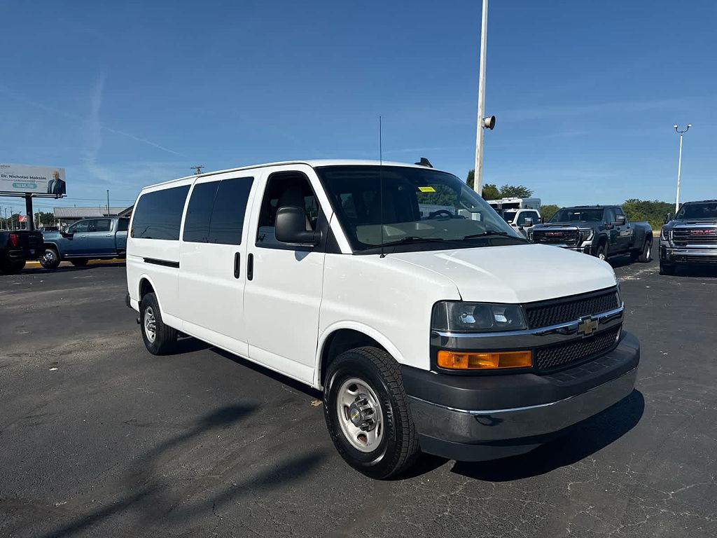 2024 Chevrolet Express LT 3500