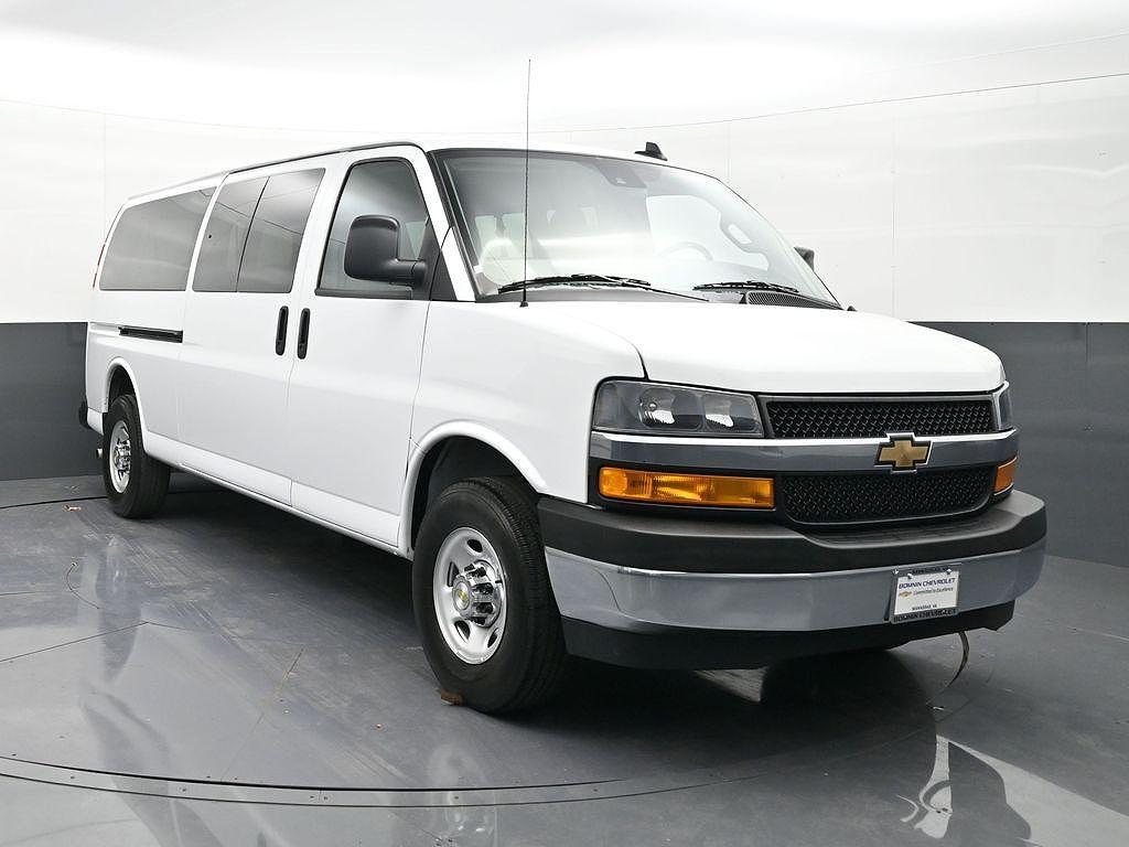 2024 Chevrolet Express LT 3500