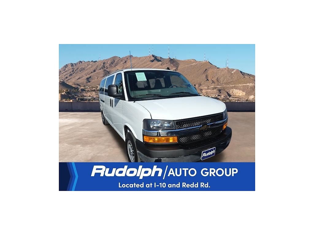 2025 Chevrolet Express LT 3500