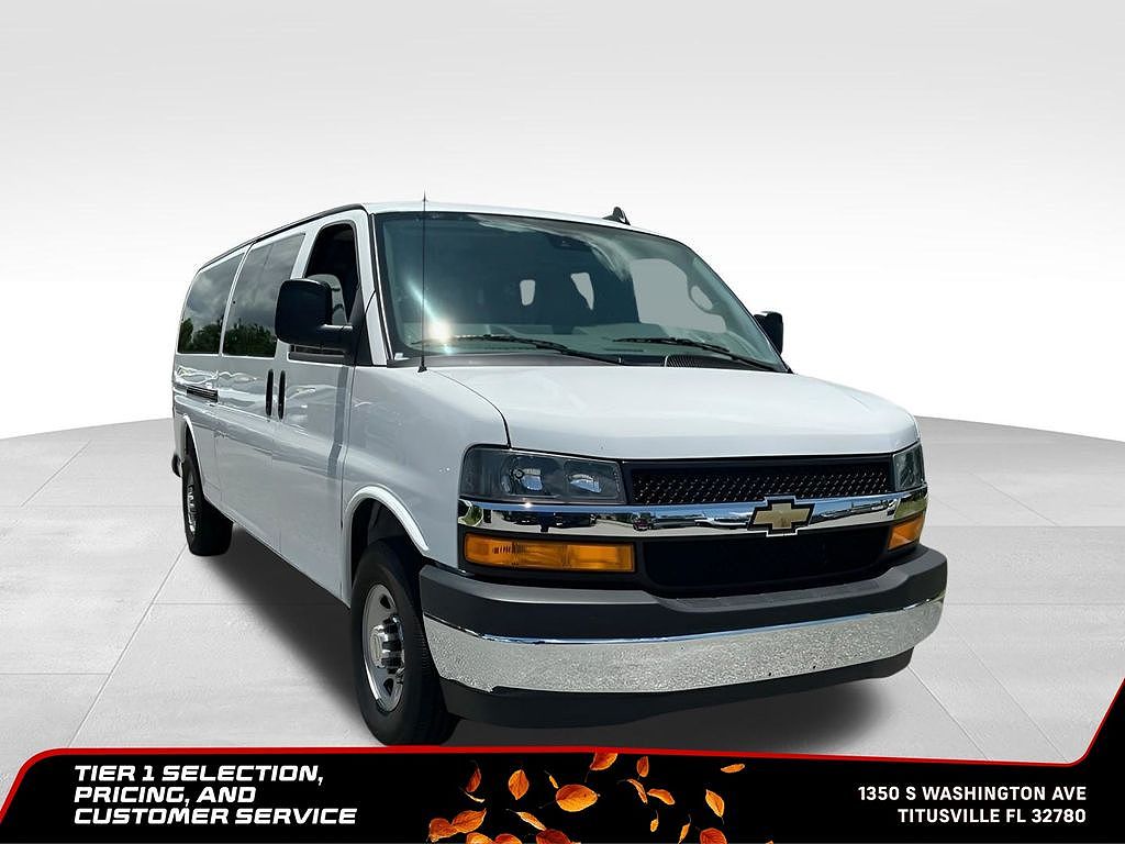 2025 Chevrolet Express LT 3500