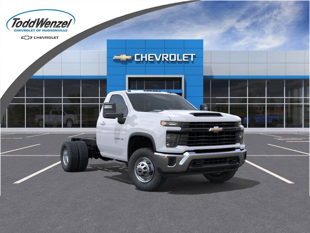 2026 Chevrolet Silverado 3500 Work Truck