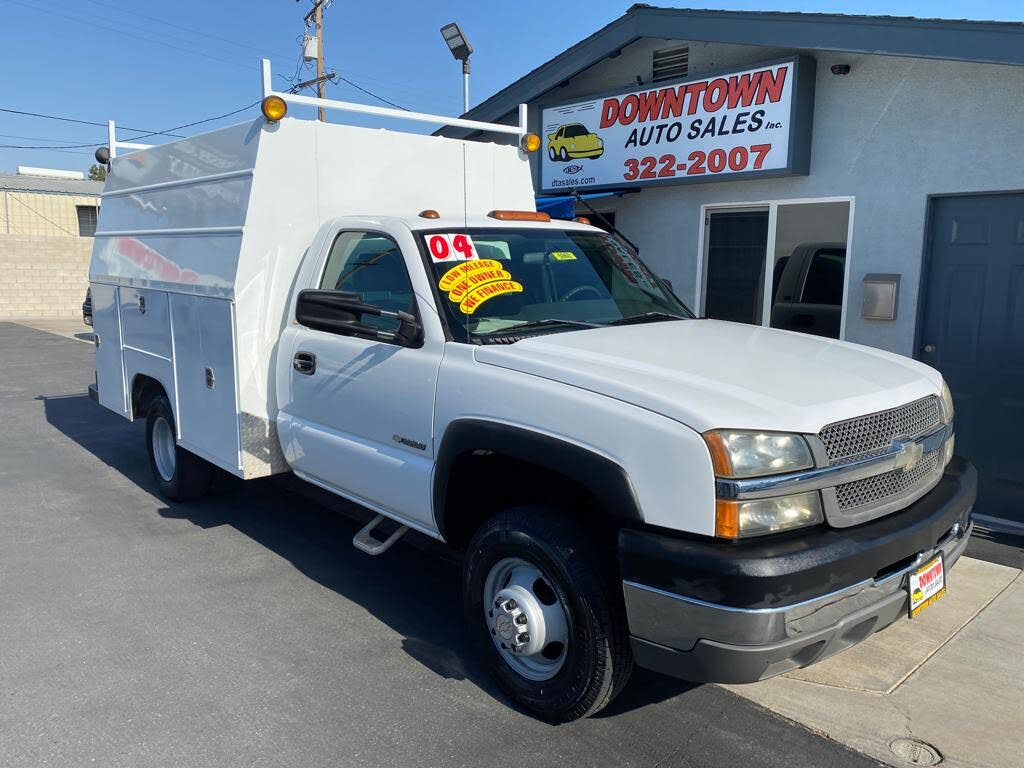 2004 Chevrolet Silverado 3500 Regular Cab 2WD