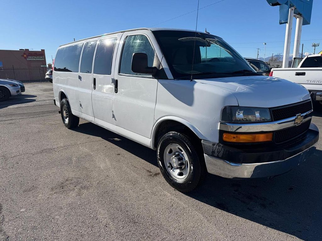 2015 Chevrolet Express LT 3500