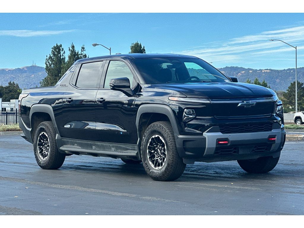 2026 Chevrolet Silverado EV Trail Boss Max Range