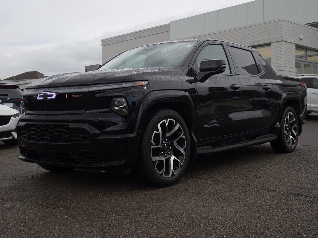 2024 Chevrolet Silverado EV RST
