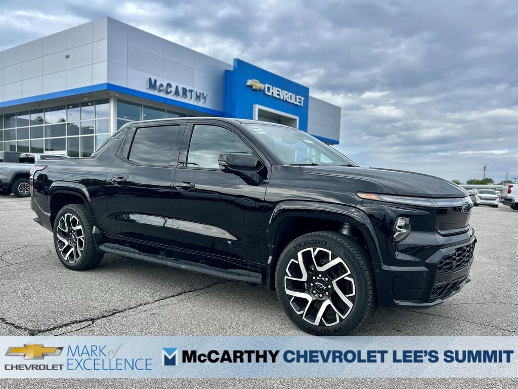 2024 Chevrolet Silverado EV RST