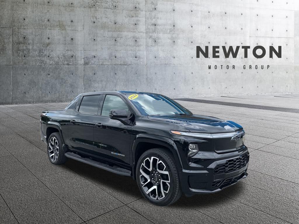 2024 Chevrolet Silverado EV RST